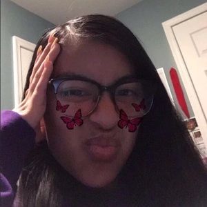 Meet your Posher, Kenia